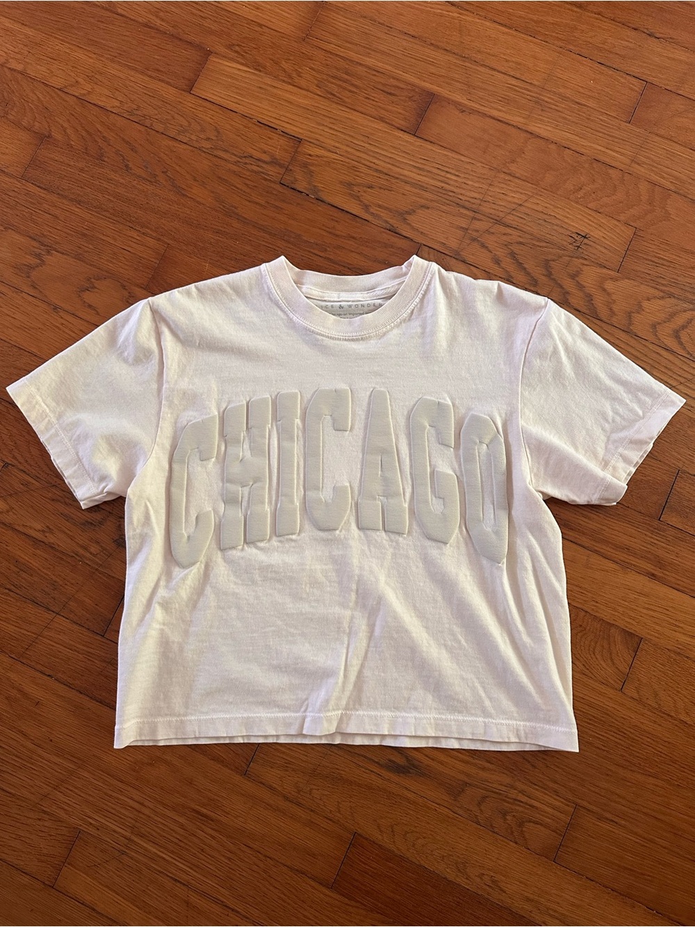 Alice & Wonder Chicago Collegiate Puff Crop Tee Ivory Size S